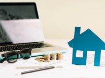 Nejistota kolem dotací brzdí instalace a ohrožuje malé firmy, trh stále čeká