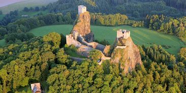 Kilometry betonu s výhledem na Trosky. Protne Český ráj nová autostráda?