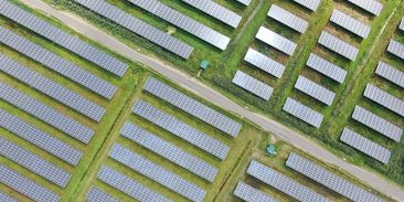 Je konec levným solárním panelům. Ceny se vracejí zpět k reálným nákladům