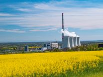 Odstavení Chvaletic a Počerad Česko neohrozí. I bez nich bude elektřiny dostatek