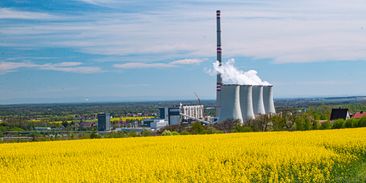 Odstavení Chvaletic a Počerad Česko neohrozí. I bez nich bude elektřiny dostatek