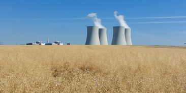 Týden v OZE: Ceny elektřiny padají do záporných čísel a jádro je opět ve hře