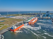 Čtyři roky LNG přes Nizozemsko: 92 lodí, 8,2 miliardy kubíků a žádný ruský plyn