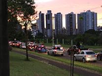 O konci spalovacích motorů rozhodnou peníze a fyzika, ne Brusel